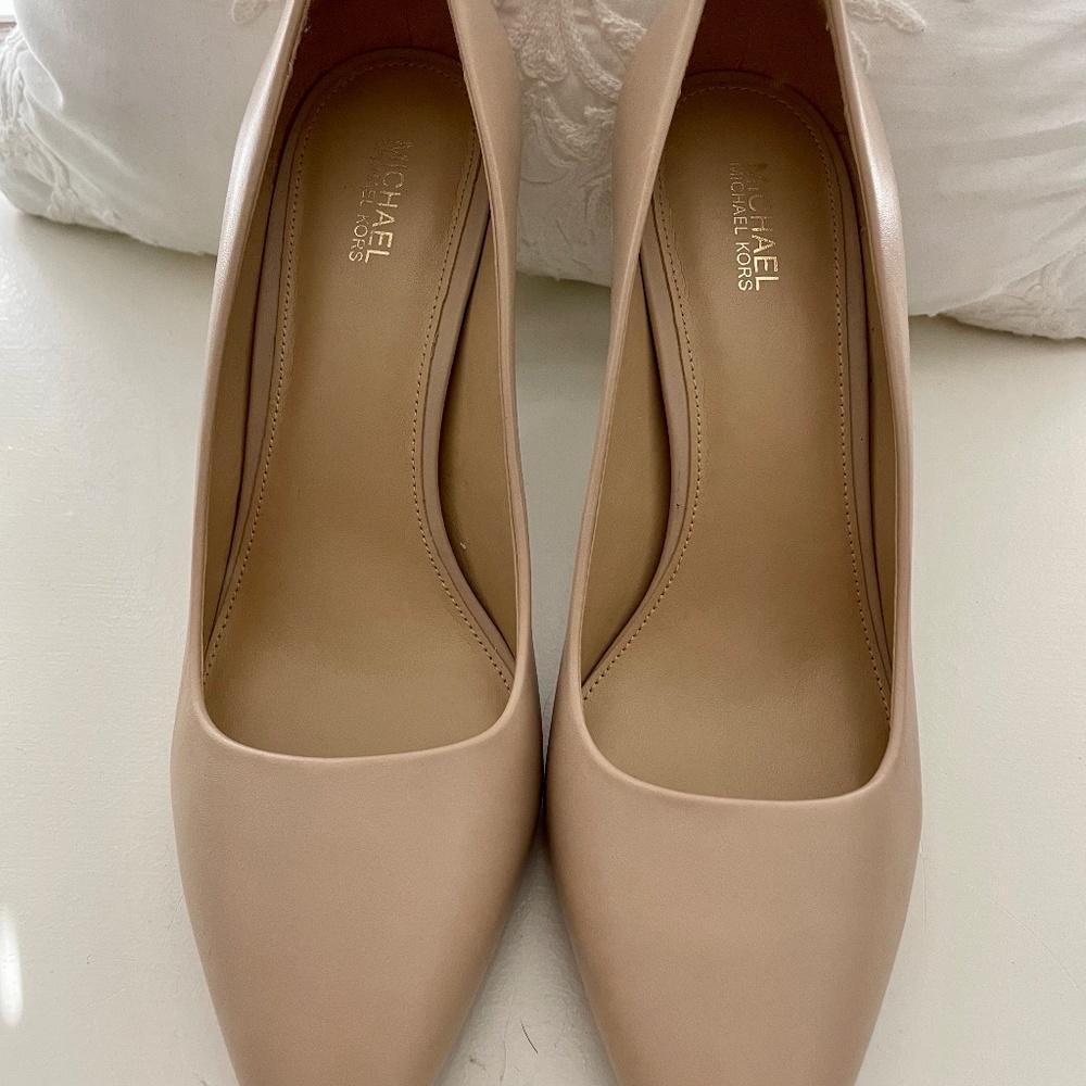 Michael Kors Pumps size 8